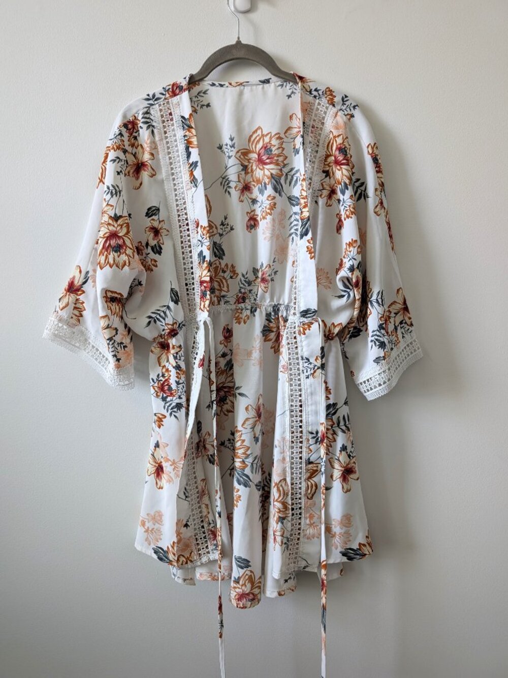 EMERY ROSE Floral Kimono Duster | Small - Picture 2 of 10